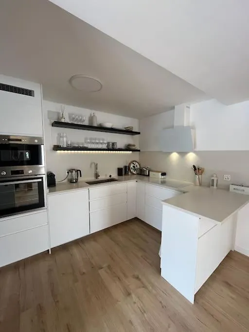 Casa Fina Marbella Urb El Dorado Apartment