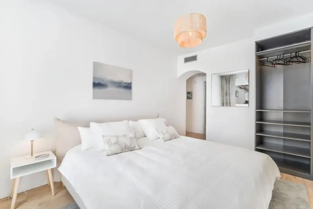 Casa Fina Marbella Urb El Dorado Apartment