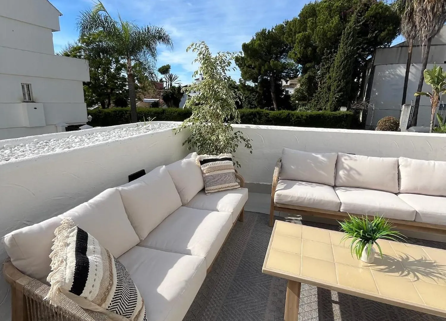 Casa Fina Marbella Urb El Dorado Apartment