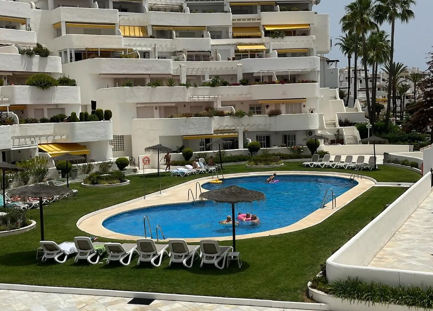 Casa Fina Marbella Urb El Dorado Apartment